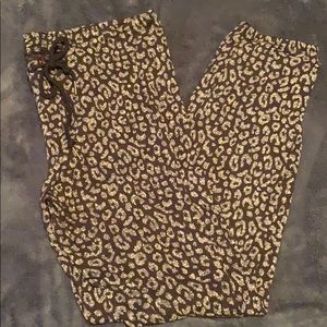 Leopard obey joggers